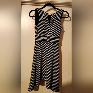 White House Black Market Dress Size 2